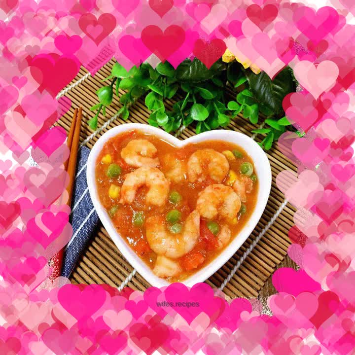 Stir-fried shrimps with tomatoes
