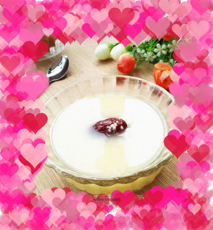 Red dates and millet porridge