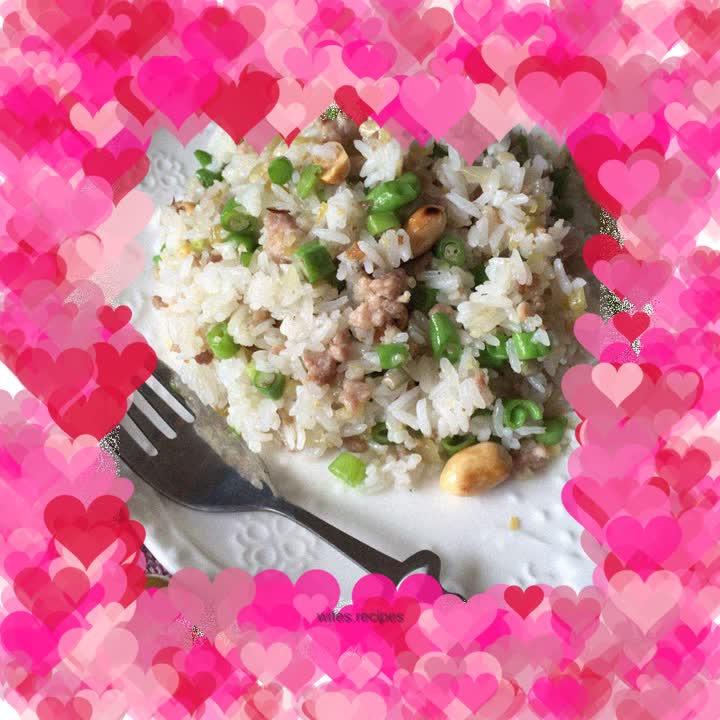 Braised rice with pork, pickles and vegetables