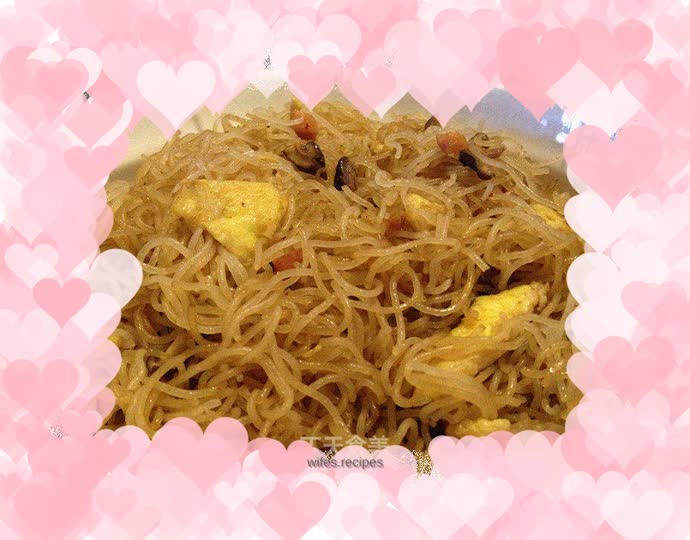 Fried rice noodles