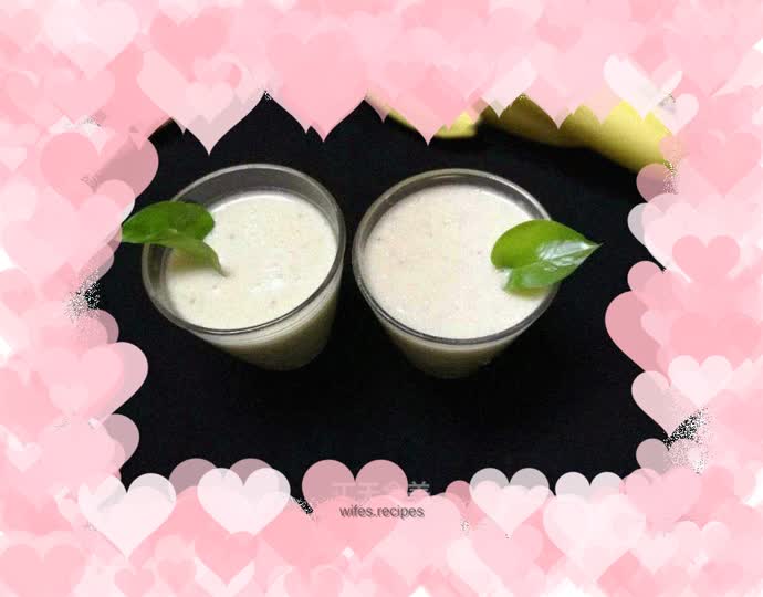 Banana and Pear Milkshake