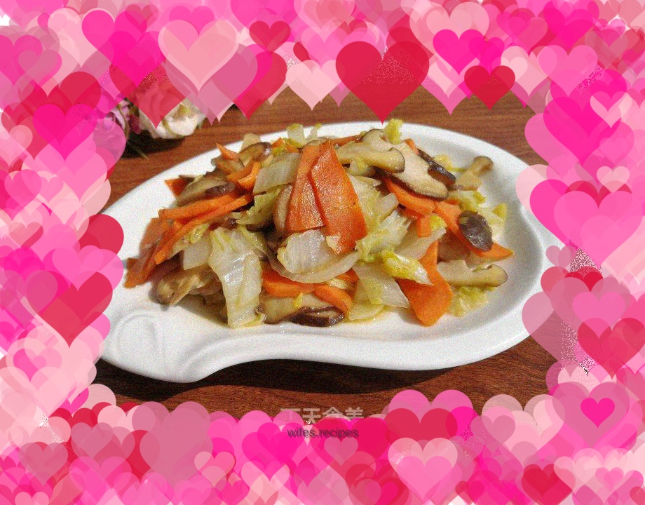 Stir-fried cabbage with carrots, flower mushrooms