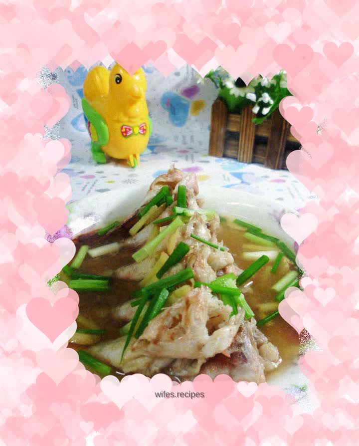 Steamed small red fish