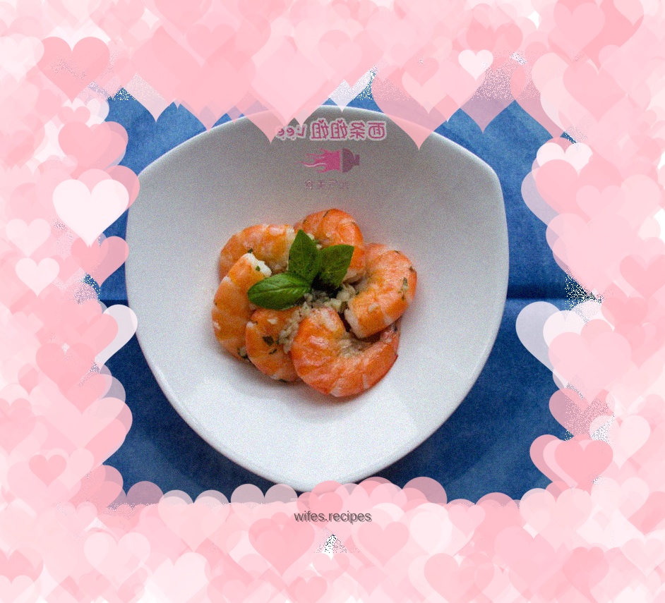 3-Step Quick-Cooking Hand-Peeled Garlic Shrimp with Garlic Bread