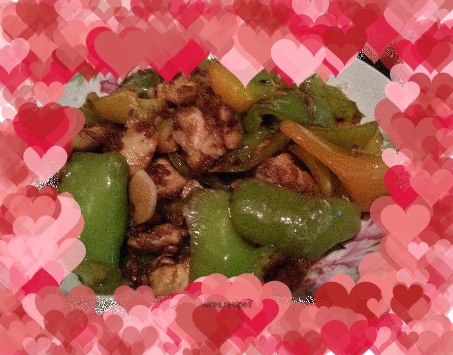 Fried chicken tenders with green pepper