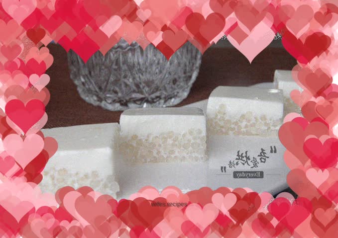 Sweet, soft, delicious and not greasy dessert - coconut milk sago cake