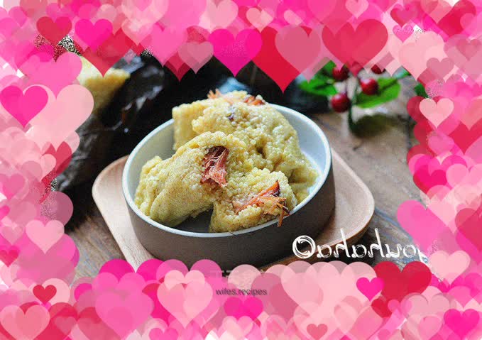 Rhubarb Rice and Bacon Zongzi