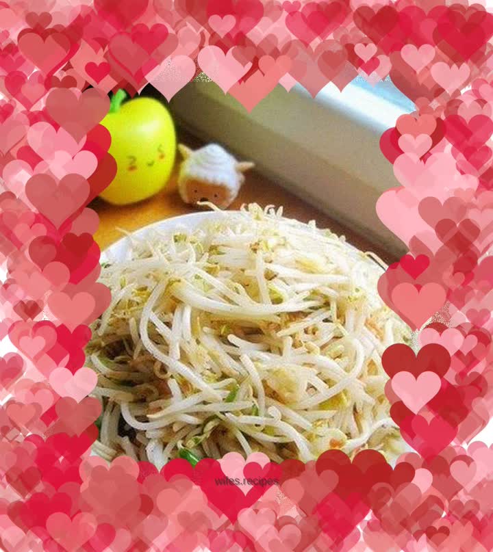 Hot and sour mung bean sprouts