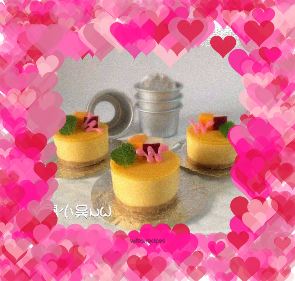 Mango mousse cake