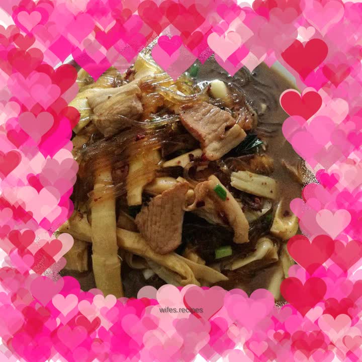 Bamboo shoot stewed vermicelli