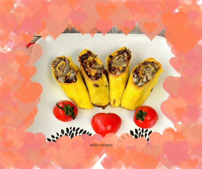 Pan-fried plum and vegetable rolls