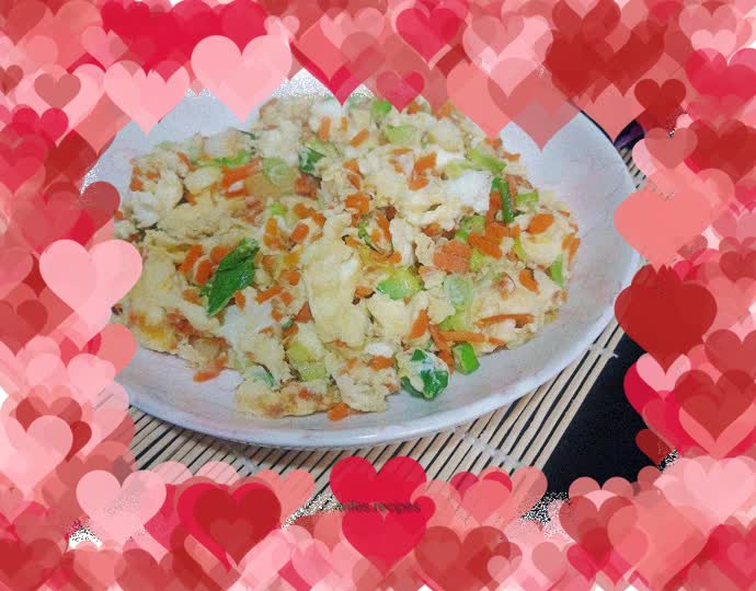 Scrambled eggs with diced carrots