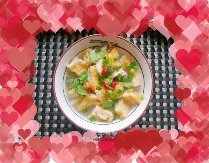 Winter melon, pork ribs, steamed buns soup