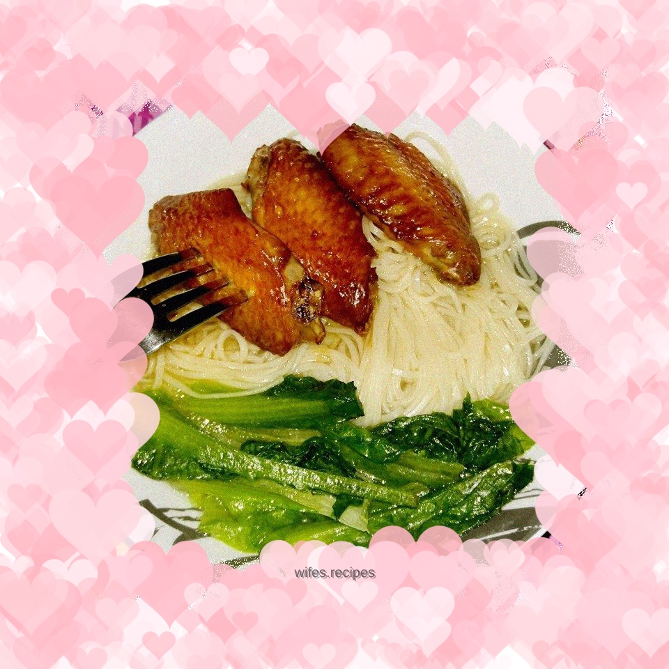 Baby’s dinner – grilled chicken wings and noodles in clear soup