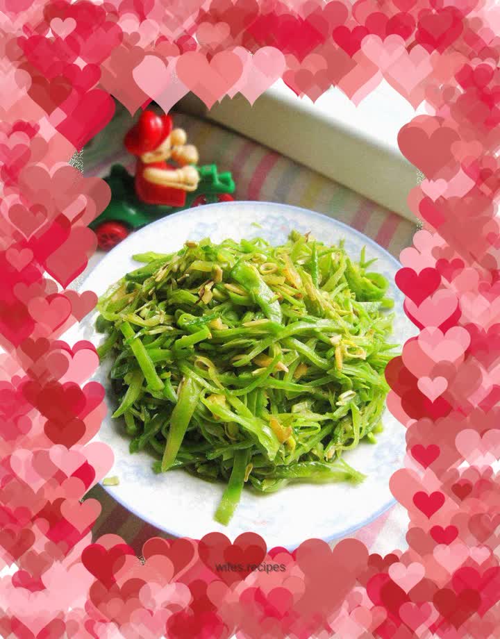 Vegetarian fried shredded lentils