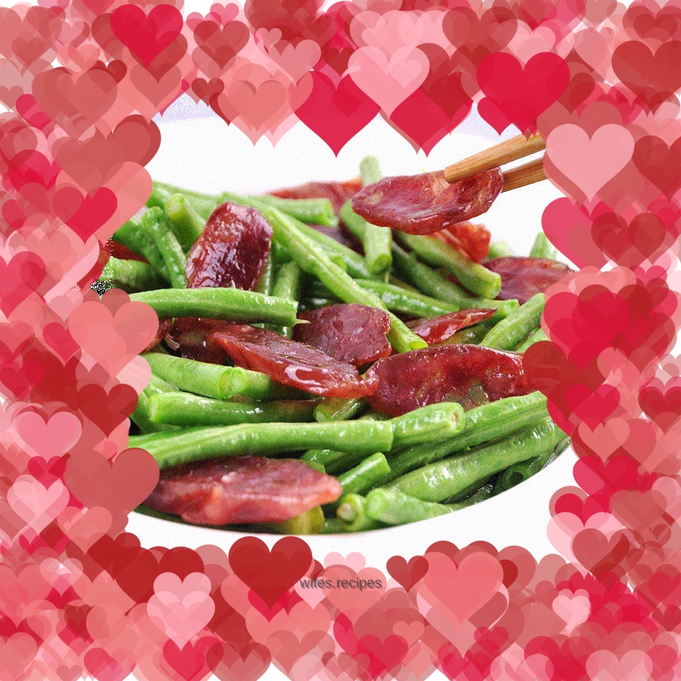 Stir-fried cowpea sausage