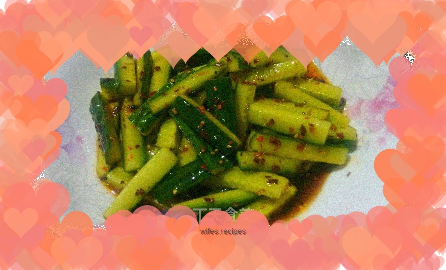 Spicy and sour cucumber strips