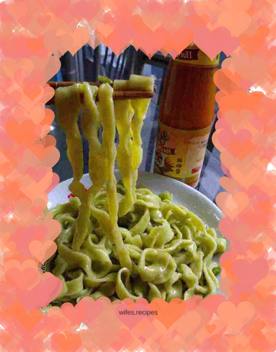 Homemade Spinach Noodles