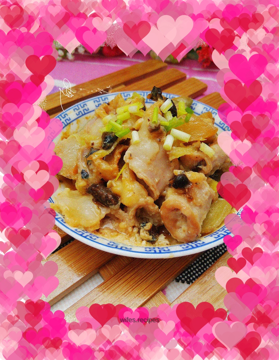 Steamed Rice Noodle Intestines with Black Bean Sauce and Mustard Vegetables