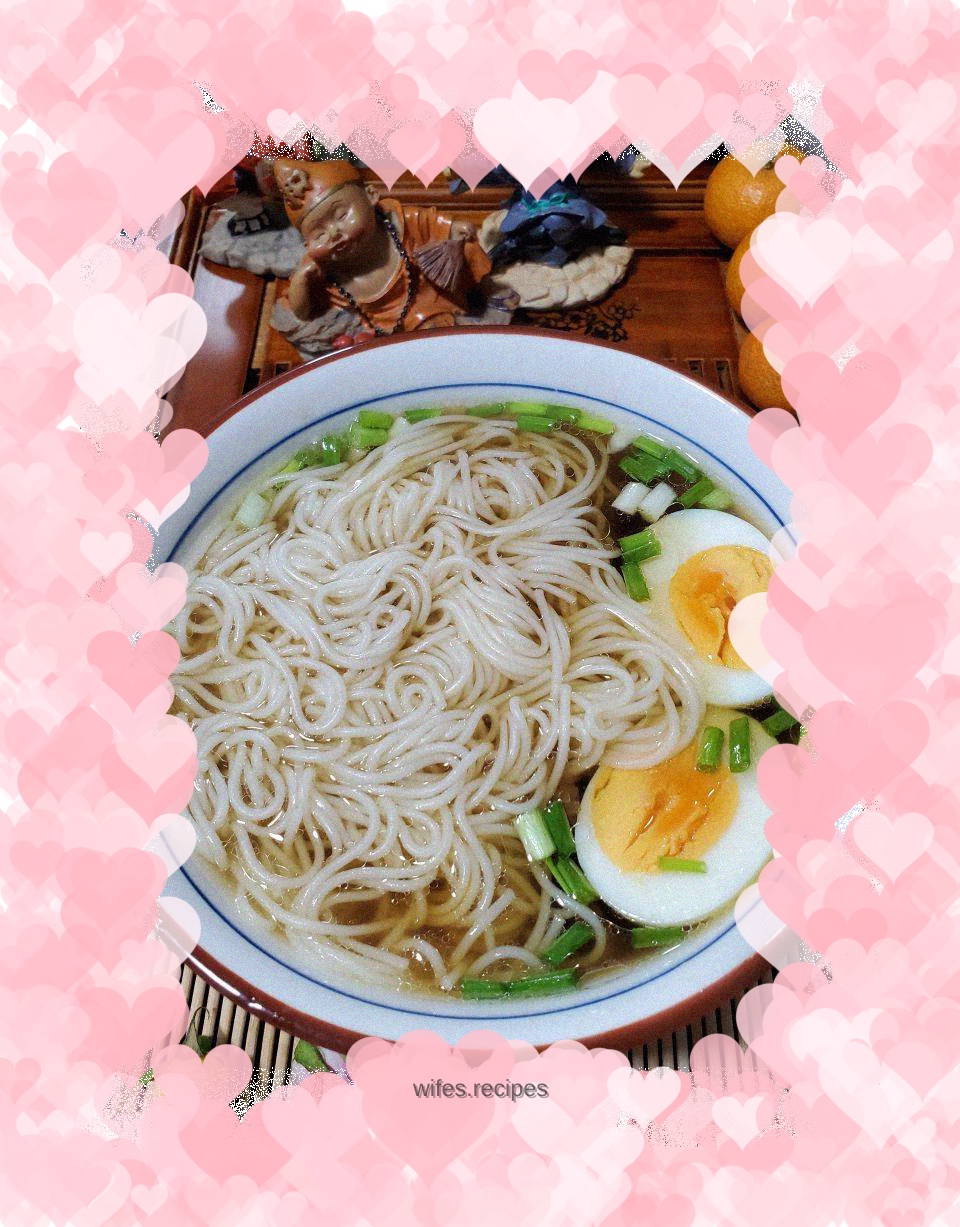 Mushroom noodle soup