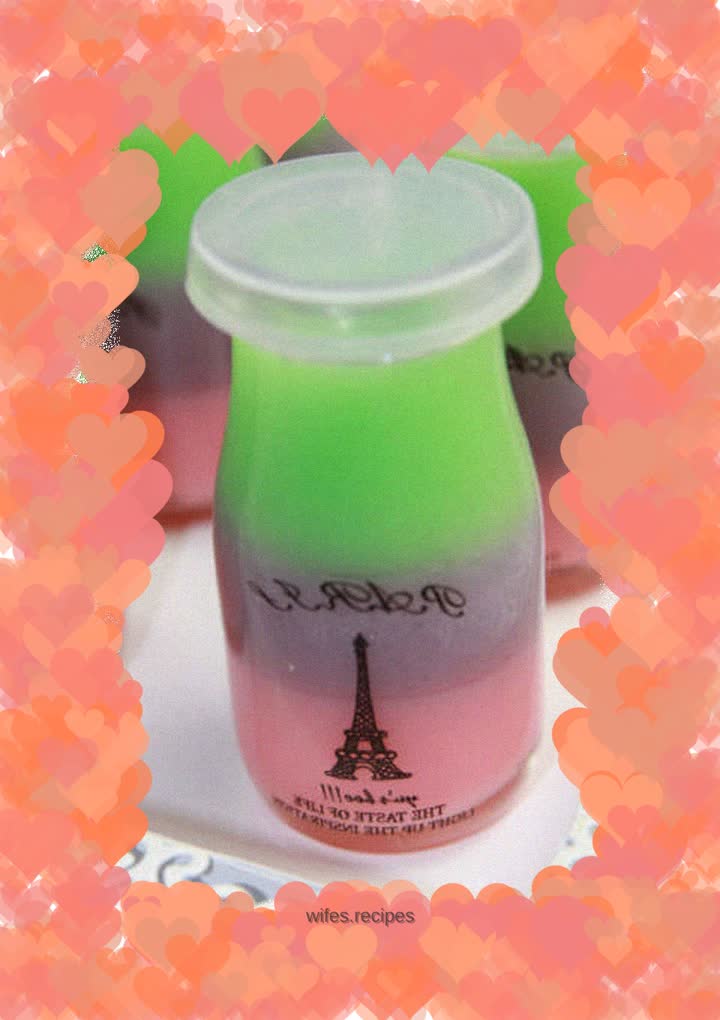 Dreamy three-color pudding - brilliant colors, so heartbreaking to love