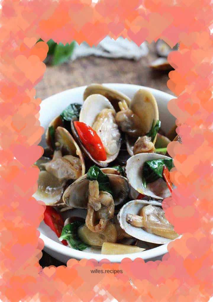 Spicy and delicious---fried clams with basil