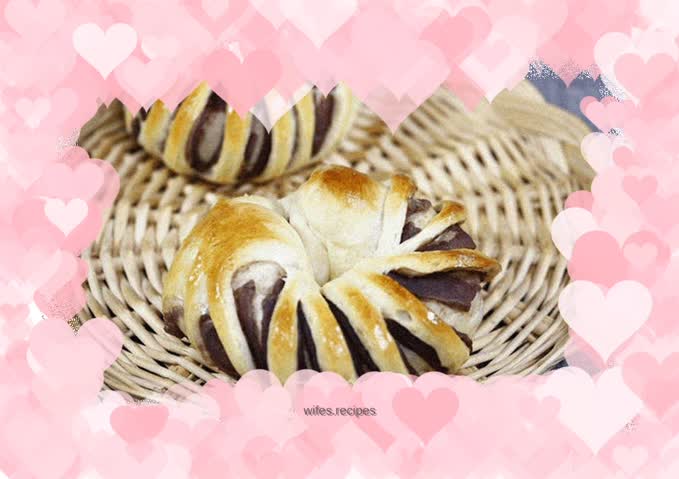 Red bean roll bread (oven-baked red bean roll bread, super simple~)