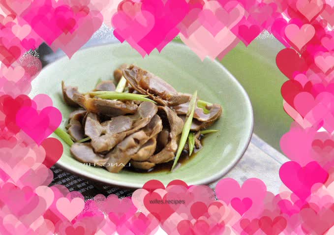 Braised chicken gizzards