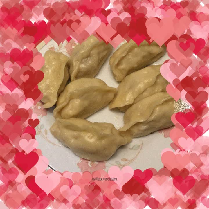 Onion and meat pot stickers