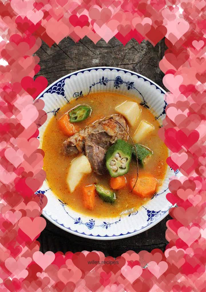 Rich and delicious---beef bone and mixed vegetable soup