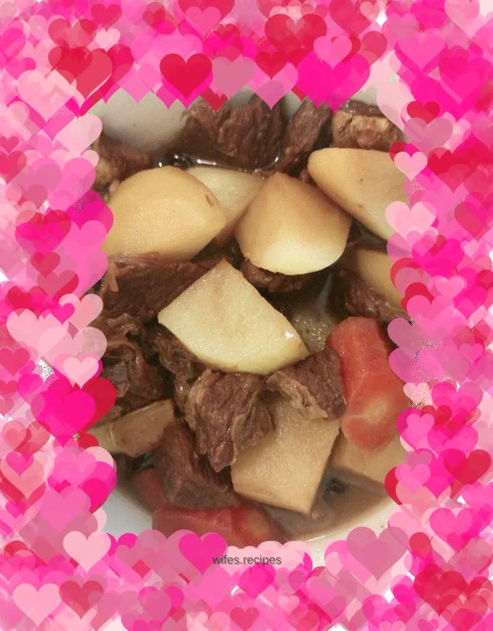 Braised Beef with Potatoes and Carrots
