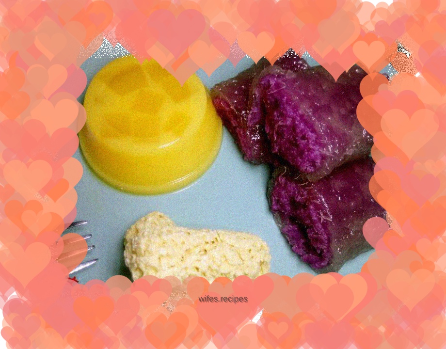 Crystal Purple Potato Rolls