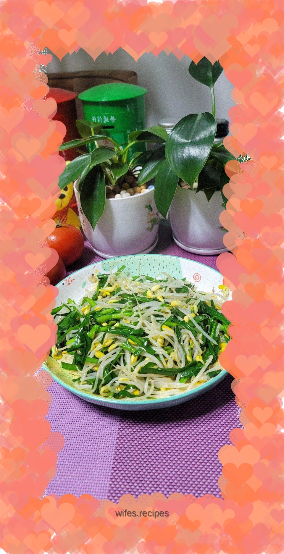 Stir-fried soybean sprouts with leeks