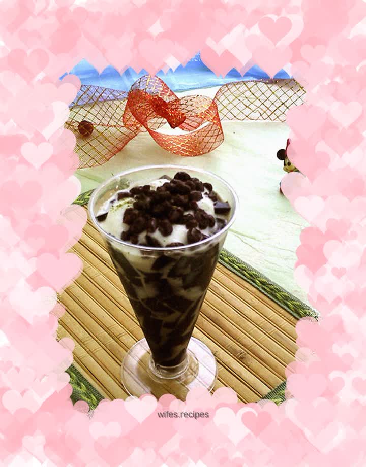 Matcha red bean and roasted grass jelly