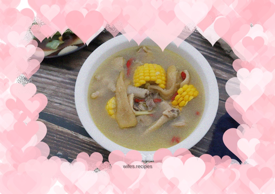 Dictyophora corn chicken soup