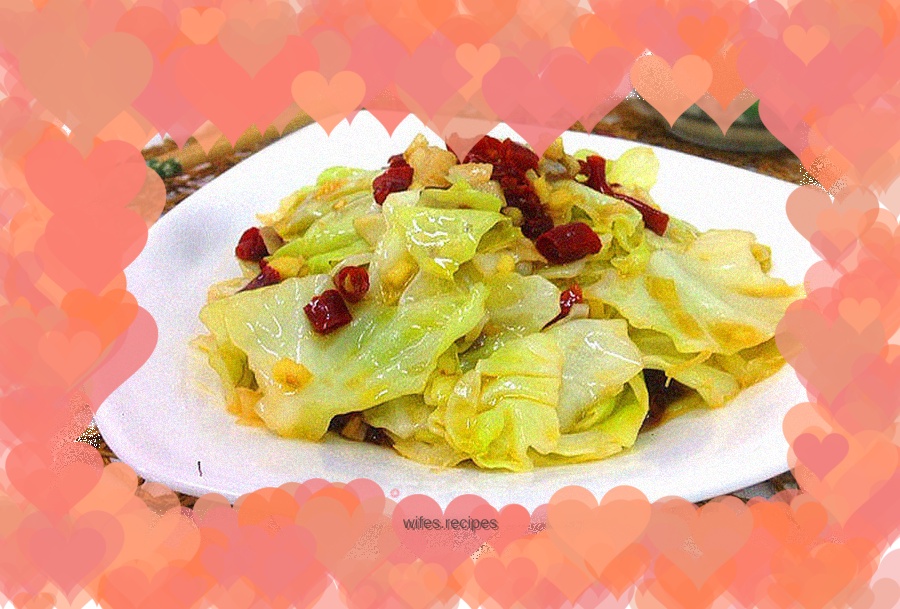 Hot and sour shredded cabbage