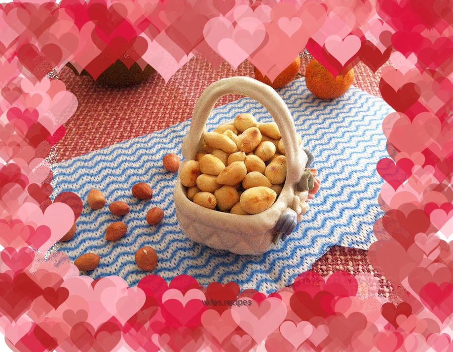 Crispy peanuts