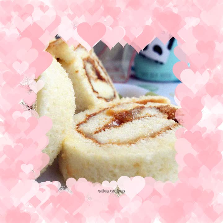 Meat floss cake roll