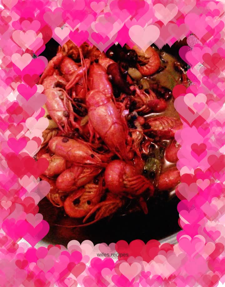 Spicy crayfish--simple seasoning to make delicious lobster