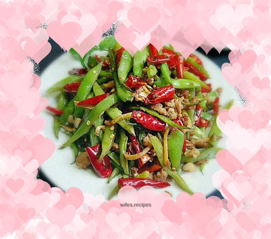 Fried beans with chili pepper