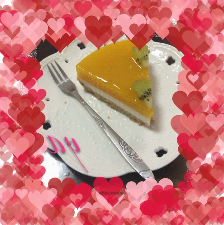 Mango yogurt mousse cake