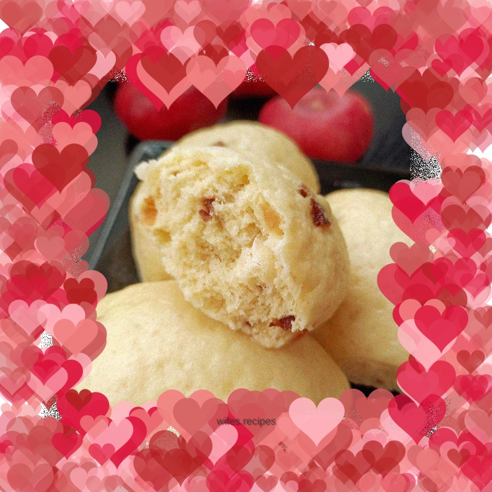 Red dates and corn buns