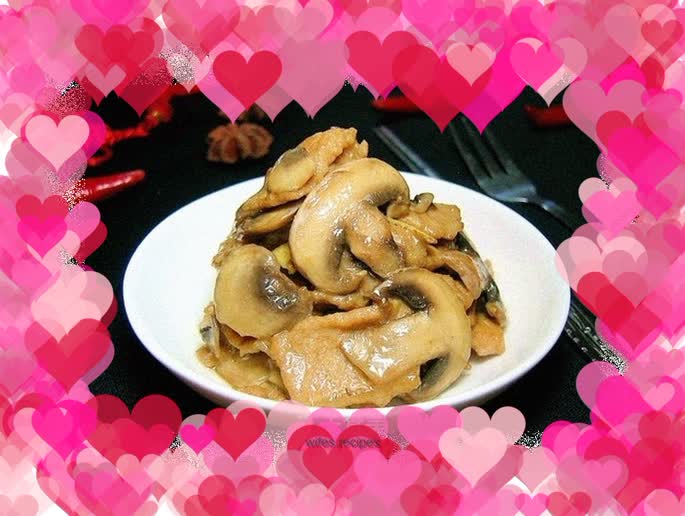 Stir-fried pork slices with mushrooms