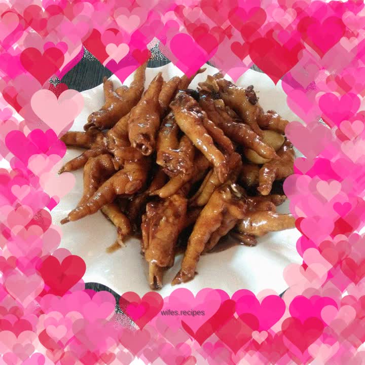 Braised chicken feet