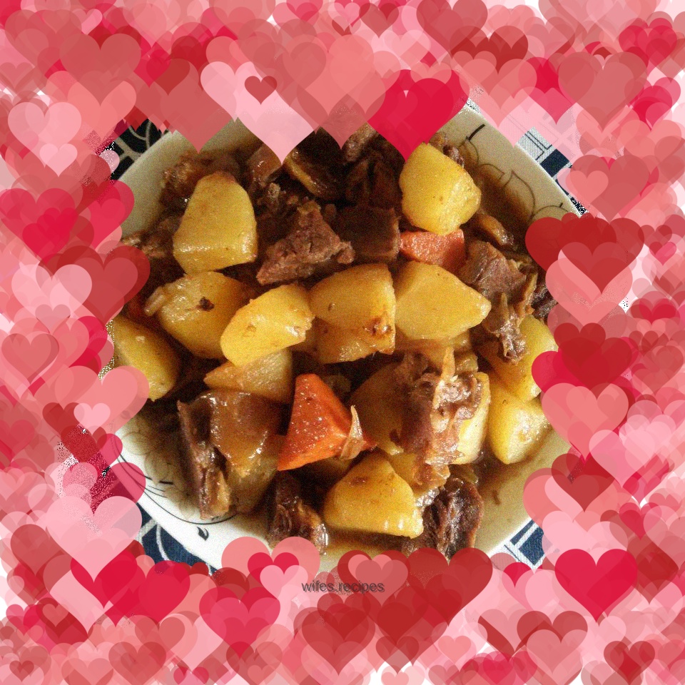 Beef stew with potatoes