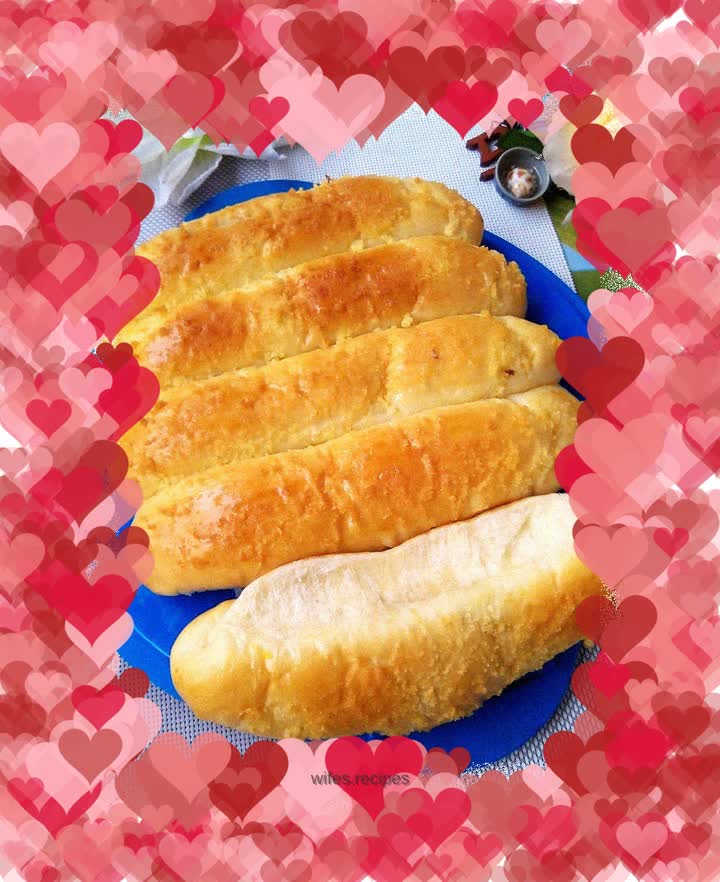 Yogurt and coconut steak buns