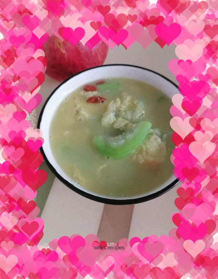 Luffa and egg soup