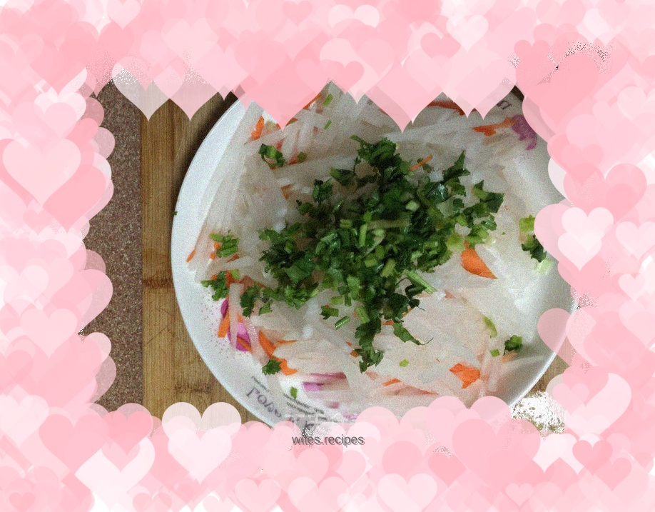 Cold shredded radish