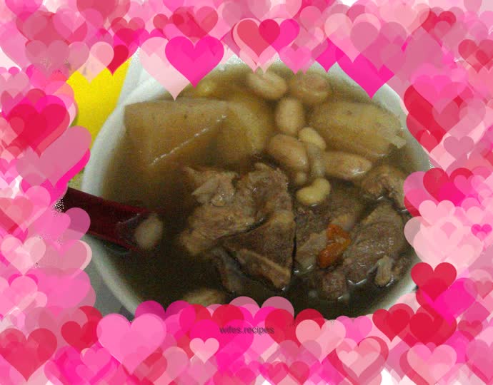 Stewed Pork Backbone Soup