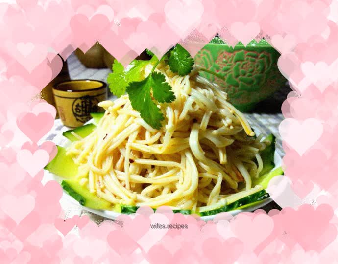 Red Oil Enoki Mushroom